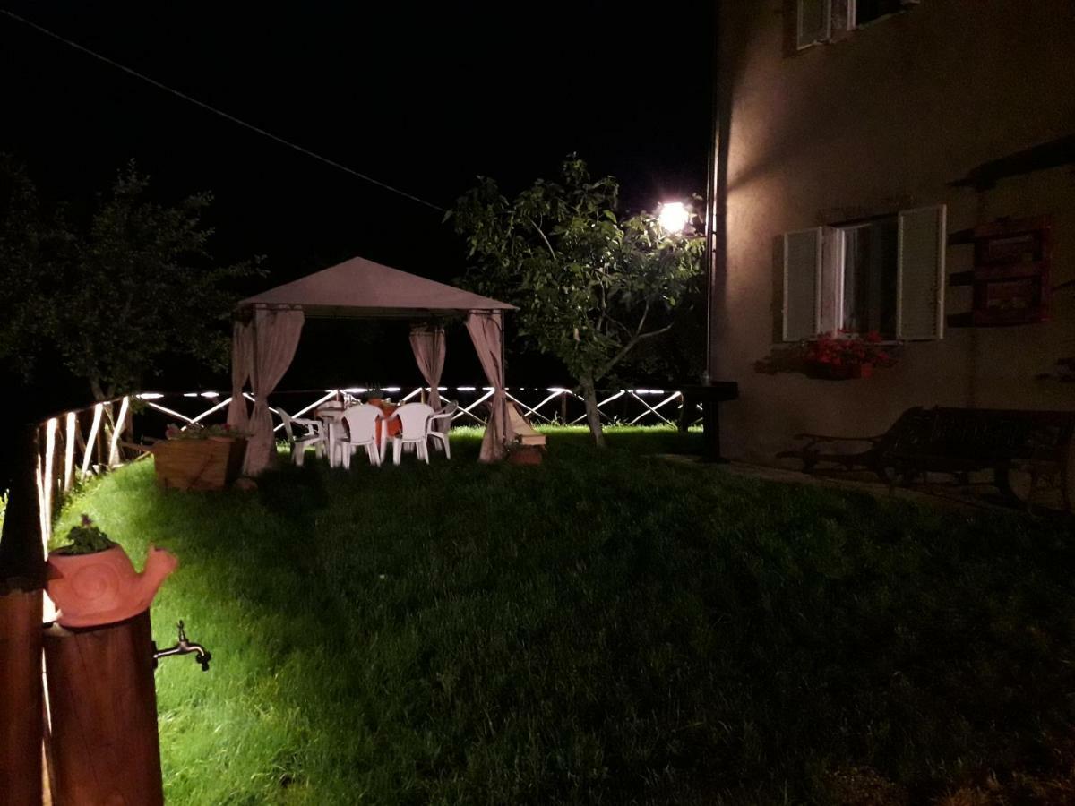 Alle Preci Country House Santa Restituta Exterior photo
